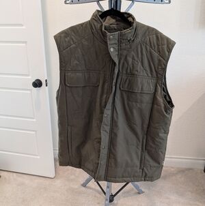 Mens Magellan Outdoors 2XL Olive Green Vest